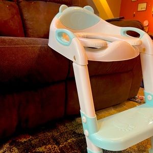 Step stool potty training seat